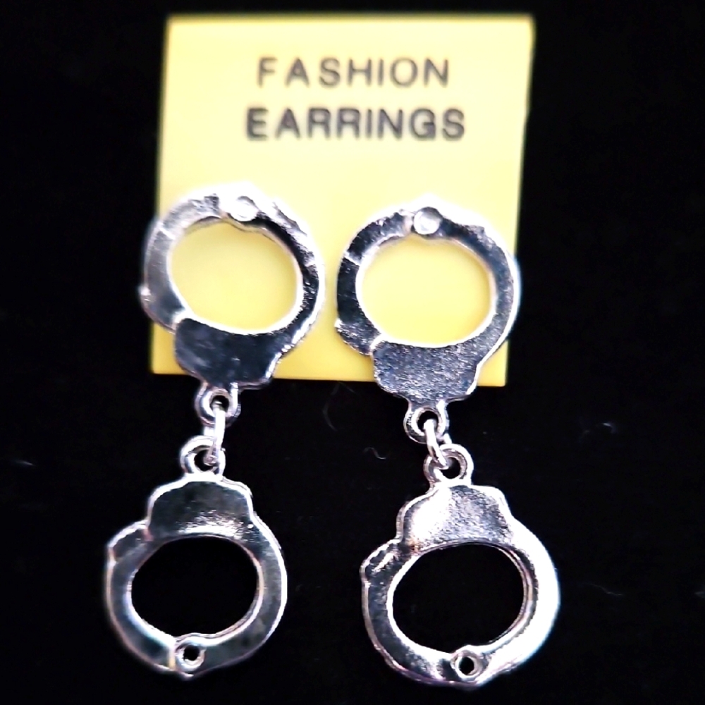 Handcuff Pierced Silvertone Fashion Earrings NWOT Law Enforcement Restraint